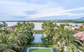 Emerald Riverside